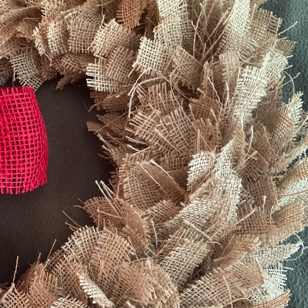 Brand new handcrafted rustic natural and red burlap wreath. Approx 22” w/ bow - Picture 3 of 6